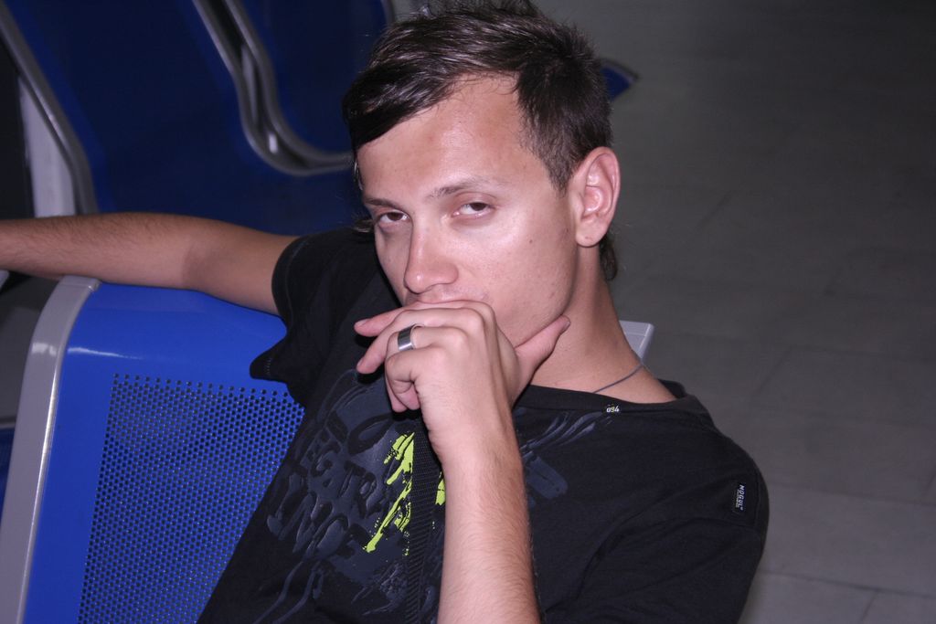 i/Kranj/Absolvent08/13-PotDomov/absolvent 2357.jpg